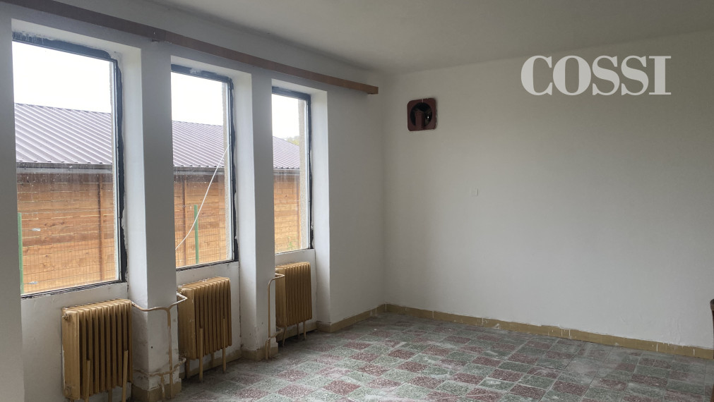 RODINNÝ DOM A PREDAJŇA