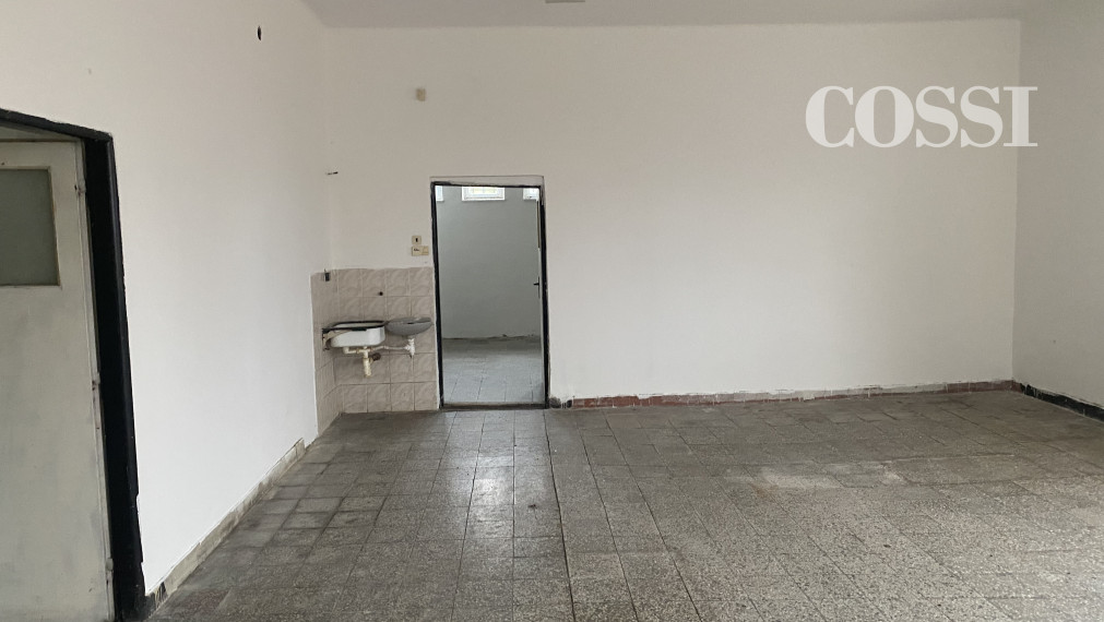 RODINNÝ DOM A PREDAJŇA