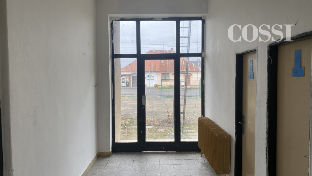 RODINNÝ DOM A PREDAJŇA